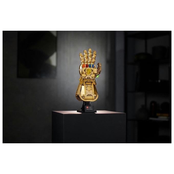 LEGO Super Heroes Marvel 76191 Guanto dell'Infinito di Thanos, Modello da Costruzione Avengers da Collezione, Set per Adulti