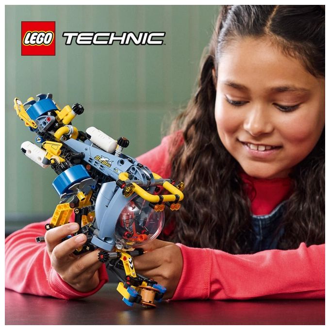 LEGO Technic Sottomarino per Esplorazioni Abissali