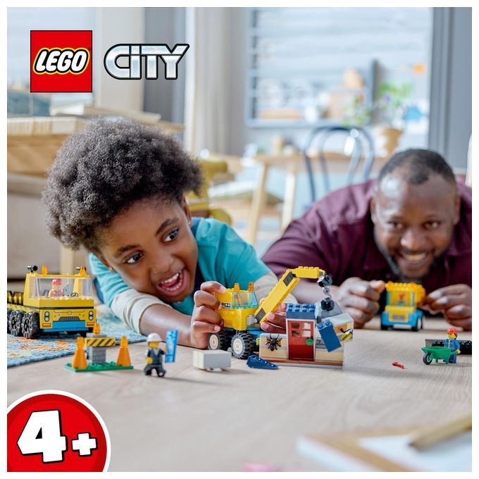 LEGO City 60391 Camion da Cantiere e Gru con Palla da Demolizione, Set con Veicoli Giocattolo, Giochi Educativi per Bambini 4+