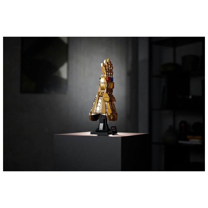 LEGO Super Heroes Marvel 76191 Guanto dell'Infinito di Thanos, Modello da Costruzione Avengers da Collezione, Set per Adulti