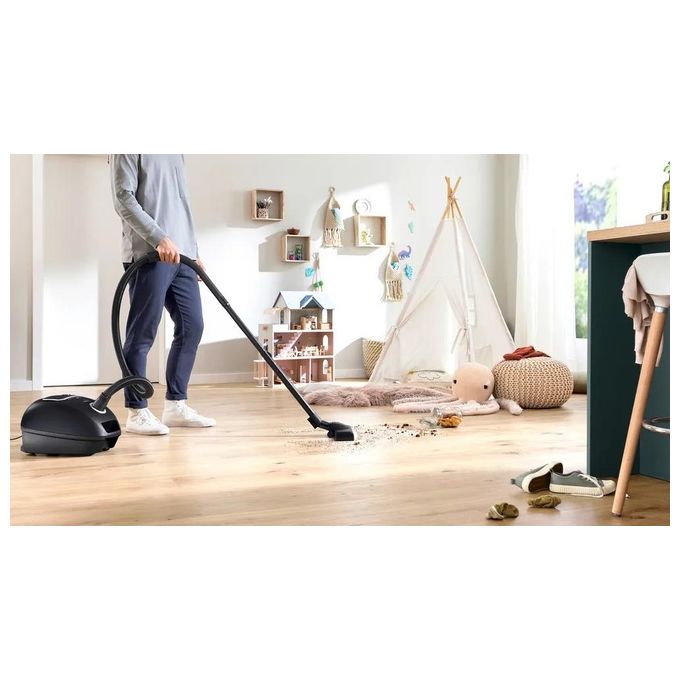 Bosch BGB41BA1 Serie 4 Aspirapolvere con Sacco a Traino Potenza 600 Watt Capacita' 4 Litri colore Nero