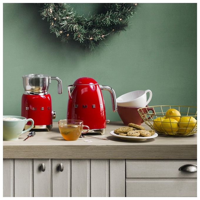 Smeg KLF03RDEU Estetica 50's Style Bollitore Elettrico Capacita' 1,7 Litri 7 Tazze Potenza 2400 W Rosso