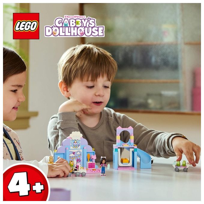 LEGO 10796 LEGO Gabby's Dollhouse Asilo Gatto-Orecchio di Gabby Set da Costruzione con Personaggi Animali e Accessori 165 Pezzi colore Multicolore