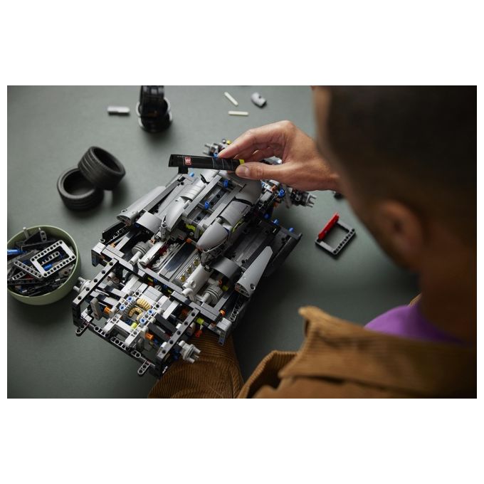 LEGO Technic 42156 PEUGEOT 9X8 24H Le Mans Hybrid Hypercar, Modellino di Auto da Corsa per Adulti Scala 1:10, Set da Collezione