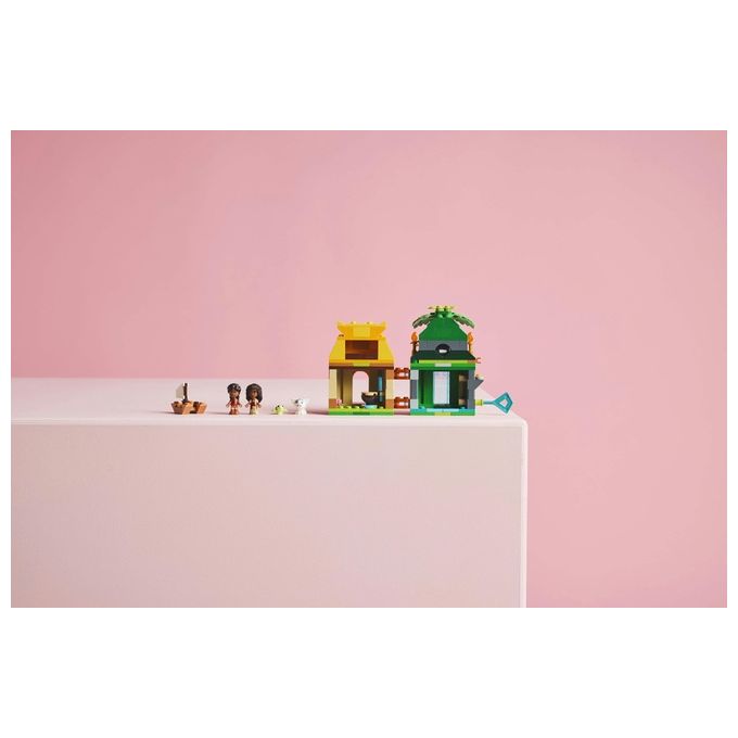 LEGO Set Disney Moana Divertimento sull'Isola di Vaiana 43260 Blocchi Creativi per Bambini e Appassionati di Costruzioni