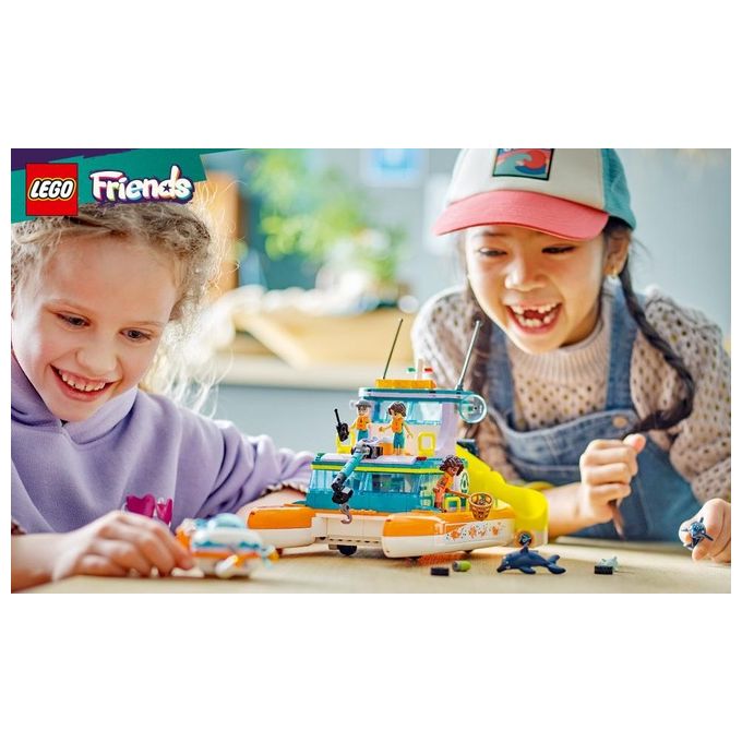 LEGO Friends 41734 Catamarano di Salvataggio, Barca Giocattolo con Animali e Sottomarino, Set Educativo, Regalo per Bambini 7+