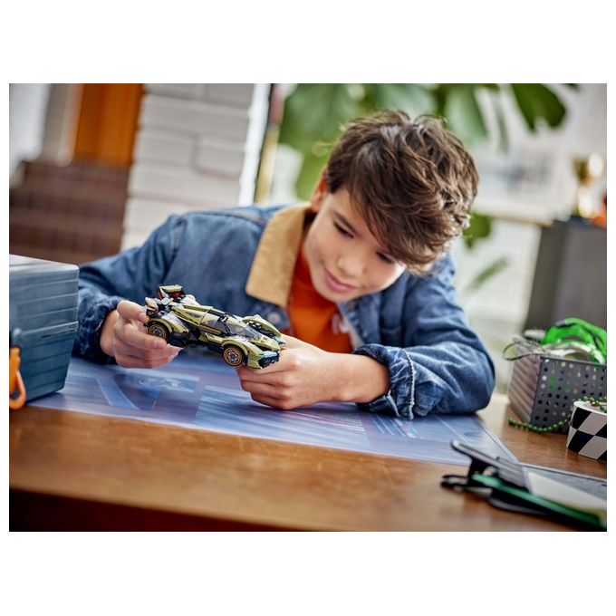 LEGO Speed Champions Super Car Lamborghini Lambo V12 Vision GT Macchina Giocattolo per Bambini da 10 Anni Modellino di Auto da Costruire con Minifigure del Pilota Idea Regalo da Collezione 76923