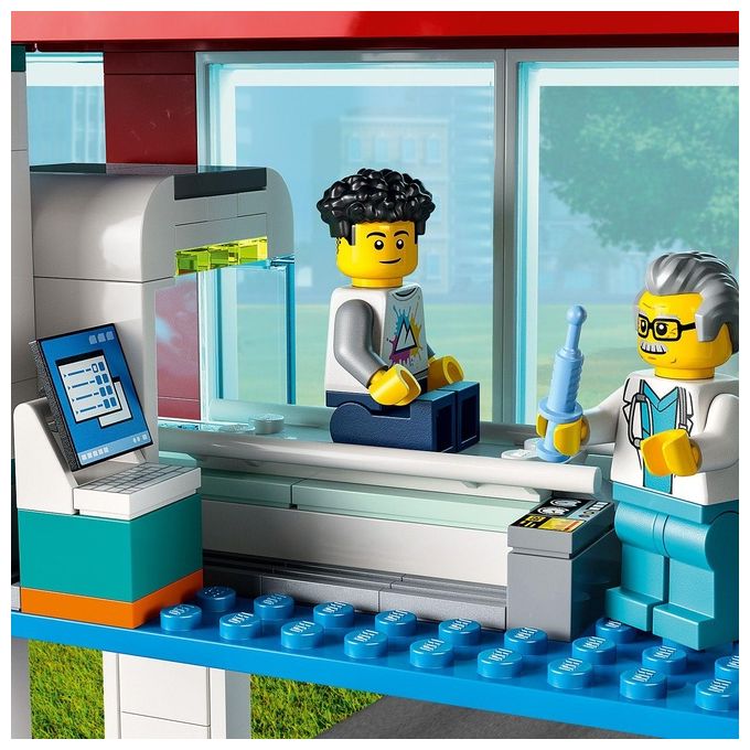 LEGO City Ospedale Set con ambulanza Giocattolo ed Elicottero di Soccorso
