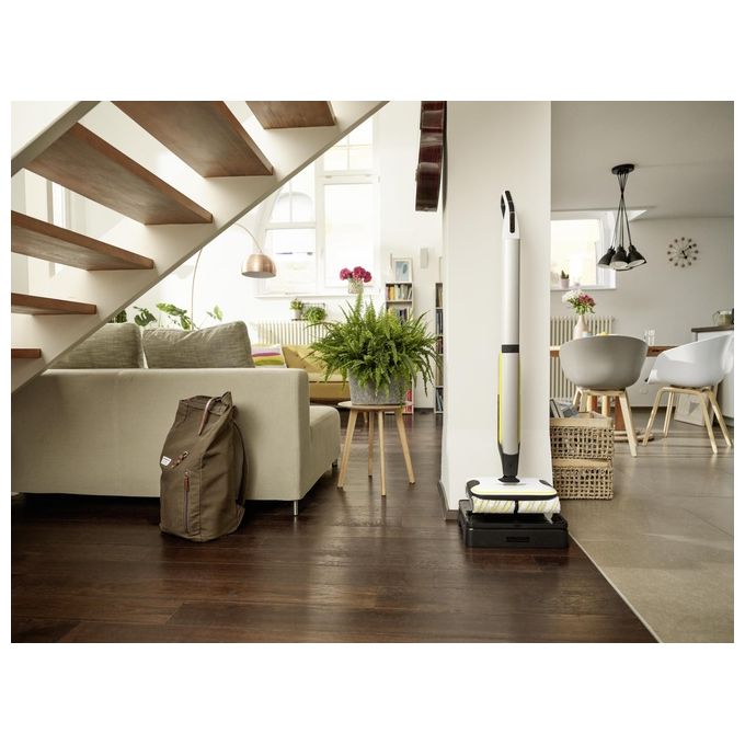 Karcher FC 7 lavapavimenti cordless 4 rulli 45 minuti autonomia pulizia 175m2