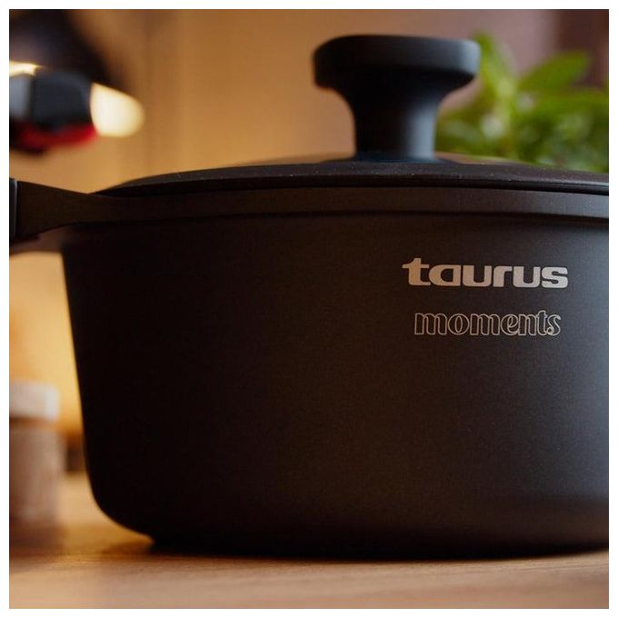 Taurus Great Moments Casseruola in alluminio pressofuso diametro 28 cm impugnatura ergonomica adatta a tutti i tipi di fornelli rivestimento antiaderente