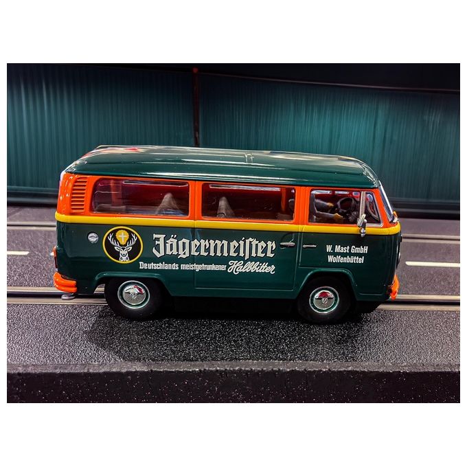 Carrera Digital 132 VW Bus T2b Jagermeister