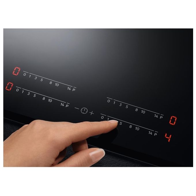 AEG IKB84433XB Piano cottura a Induzione in Vetroceramica 80 cm Semifilo 4 Zone Nero
