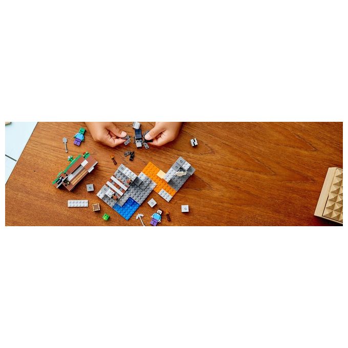 LEGO Minecraft La Miniera Abbandonata