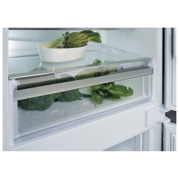 Hotpoint BCB 4010 E O31 Frigorifero Combinato da Incasso Capacita' 400 Litri Classe energetica F Low Frost Ventilazione Air Technology Larghezza 70 cm Altezza 193,5 cm