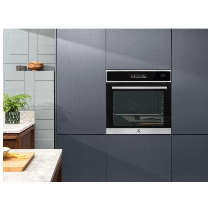 Electrolux serie 800 EOB9S21WX Forno a vapore SteamBoost da incasso 70 Litri Classe A++ 21 funzioni Wi-Fi 60 cm Termosonda 2 programmi di pulizia Nero-Acciaio Inox Antimpronta