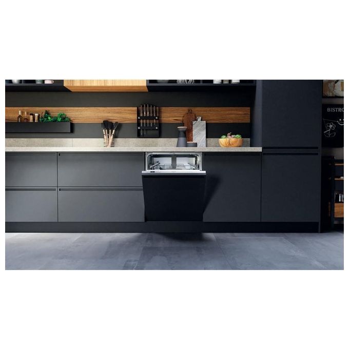 Hotpoint HIC 3C34 Lavastoviglie da Incasso 14 coperti Classe D 44 dB Inverter AquaStop (82x60x55 cm) colore Bianco