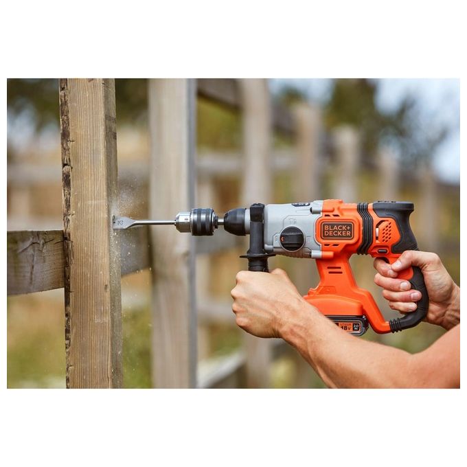 Black+Decker BCD900D1S Tassellatore 18V Sds