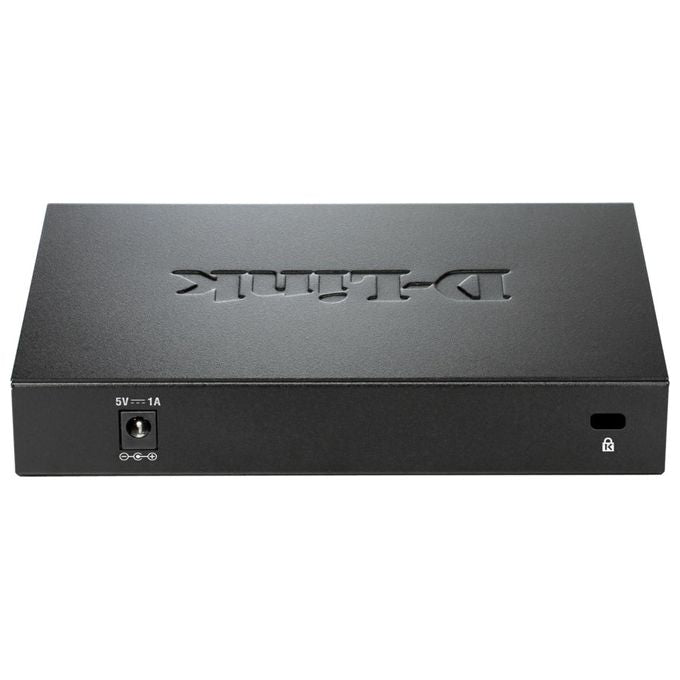 D-link 8-port 10-100 Metal Housing Desktop Switch