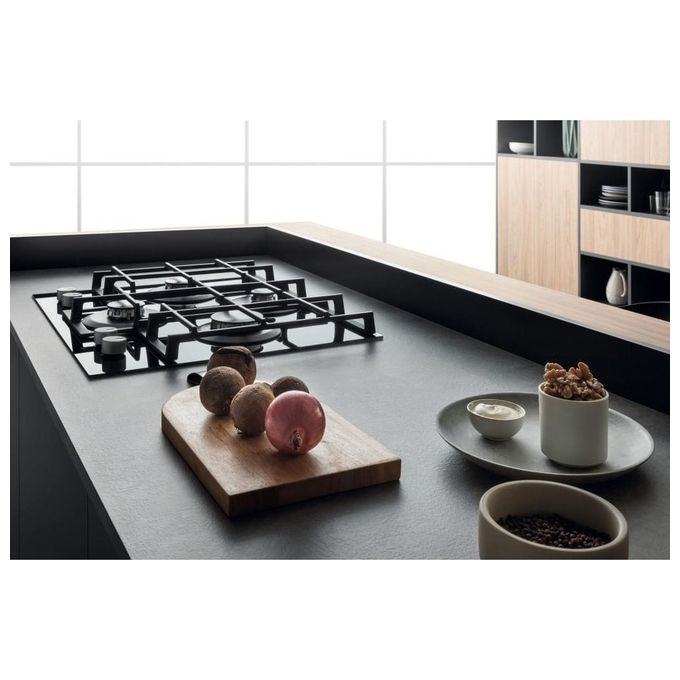 Hotpoint HAGS 61F-BK Piano Cottura a Gas in  Vetroceramica 4 Zone My Menu Flame Control 9 livelli di potenza Griglie in ghisa 60 cm Nero