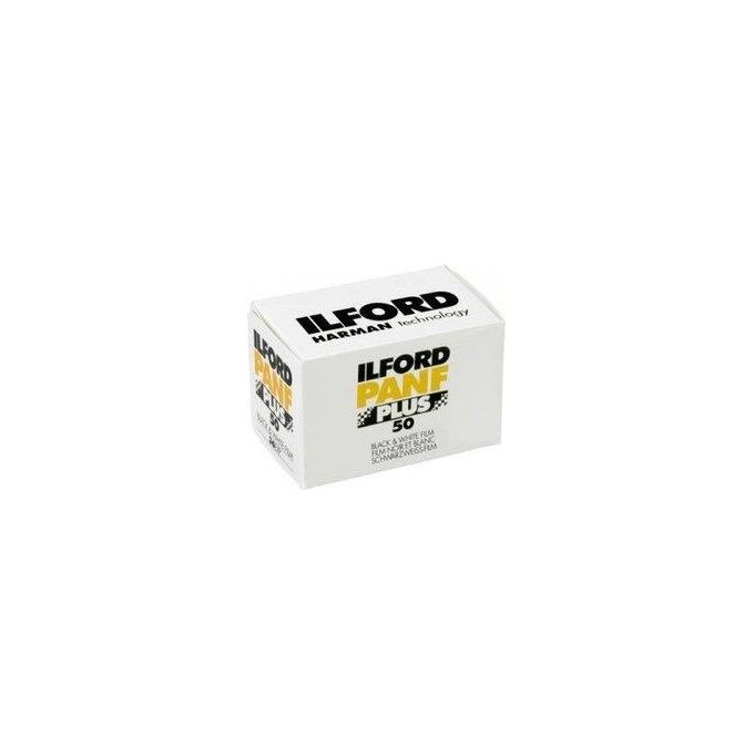 Ilford XP2 Super 1839649 – 5 Rulli 120mm In Bianco E Nero, 400 ASA, Sviluppo C41