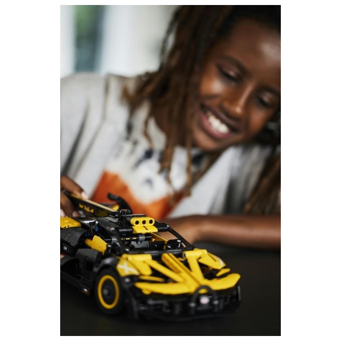 Lego 42151 Technic Bugatti Bolide Set da Costruzione 905 Pezzi Modellino Auto Supercar Motore W16 9 anni