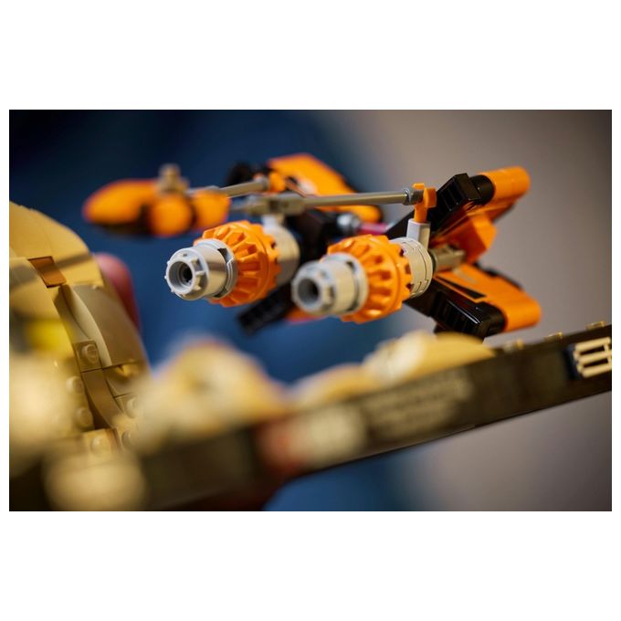LEGO Star Wars Diorama Gara dei Sgusci su Mos Espa di Anakin Skywalker, Kit Modellismo per Adulti dal Film La Minaccia Fantasma, Gadget da Collezione
