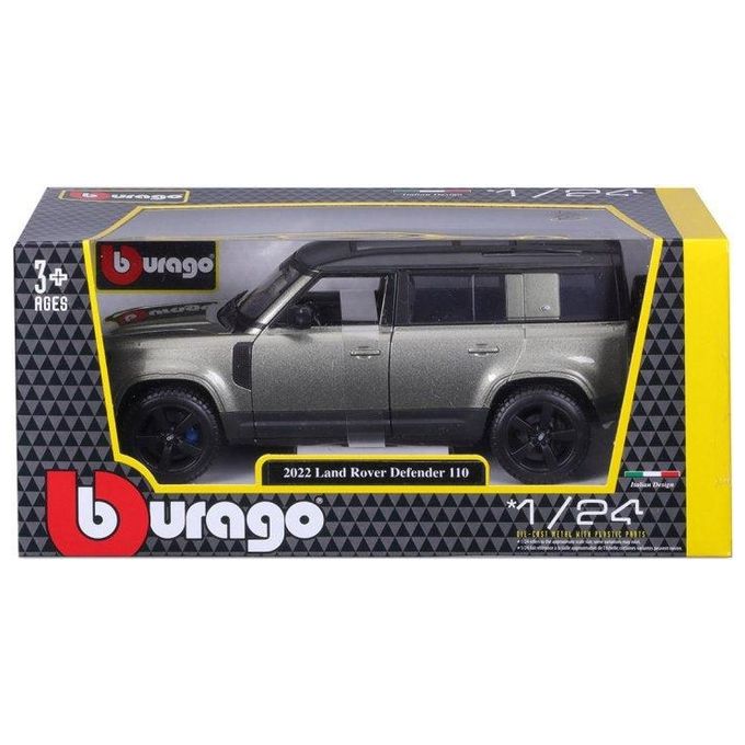 Burago Land Rover Defender 110 4-Door Version 1:24