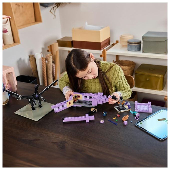 LEGO Minecraft L'Enderdrago e la Nave dell'End Giocattolo del Bioma con Drago Personaggi Mob e Accessori Giochi d'Avventura per Bambini e Bambine da 8 Anni Idea Regalo Fan del Videogioco 21264
