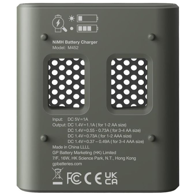 GP Batteries ReCyko M452 4-Port Modello USB Caricabatterie con 4xAA NiMh 2600mAh