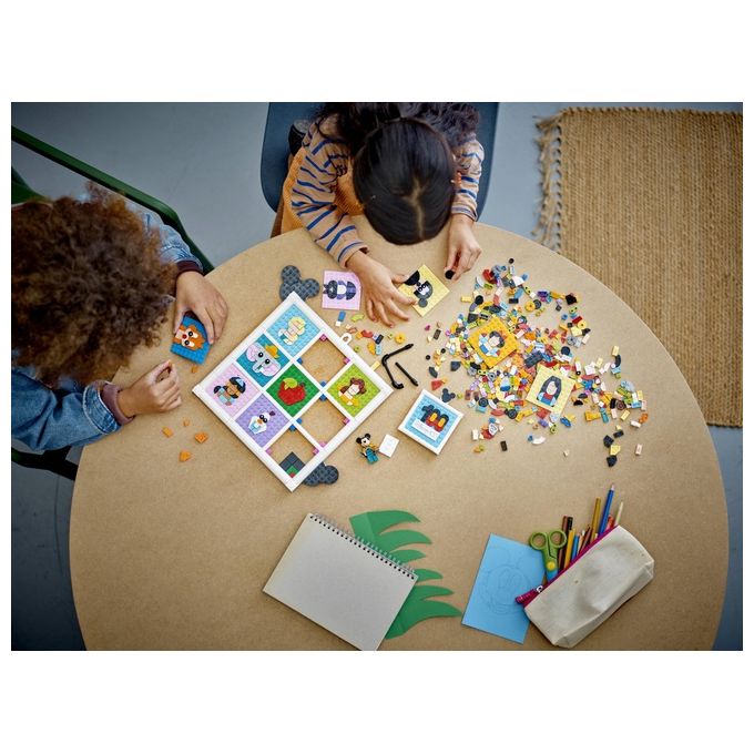 LEGO Disney 43221 100 Anni di Icone Disney, Set Arti e Mestieri con Personaggi, 72 Mosaici da Creare e Minifigure di Topolino