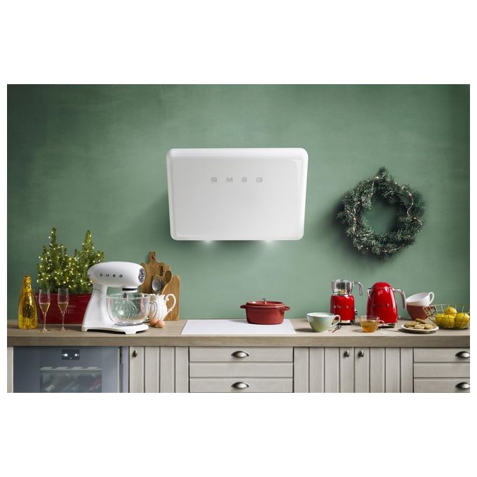 Smeg KLF03RDEU Estetica 50's Style Bollitore Elettrico Capacita' 1,7 Litri 7 Tazze Potenza 2400 W Rosso