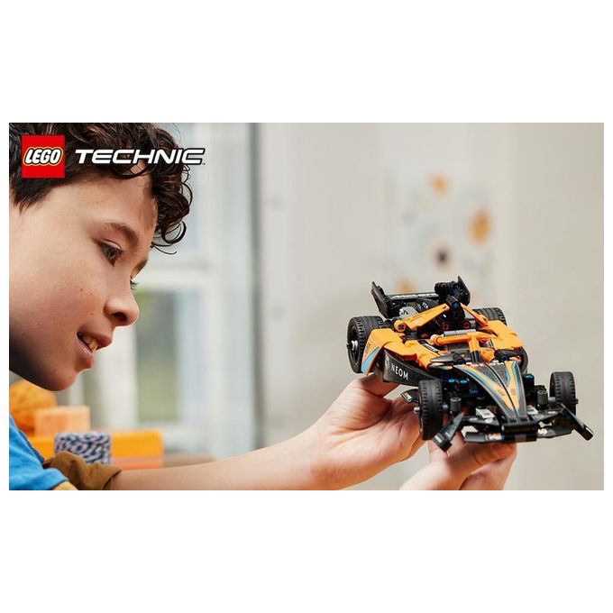 LEGO Technic 42169 NEOM McLaren Formula E Race Car, Macchina Giocattolo per Bambini 9+, Modellino di Auto F1 da Costruire