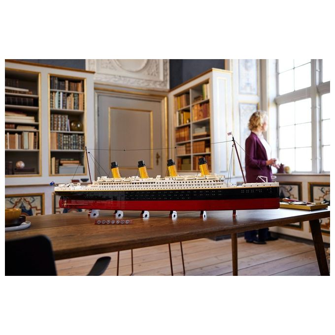 LEGO Creator Titanic Modello in Mattoncini da Costruzione per Appassionati e Collezionisti di Tutte le Eta'