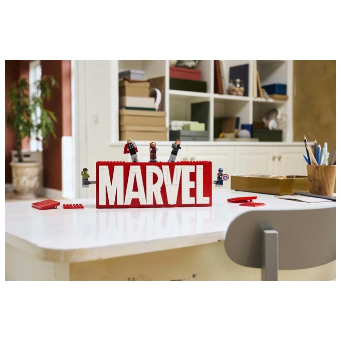 LEGO Marvel Logo e Minifigure MARVEL 76313