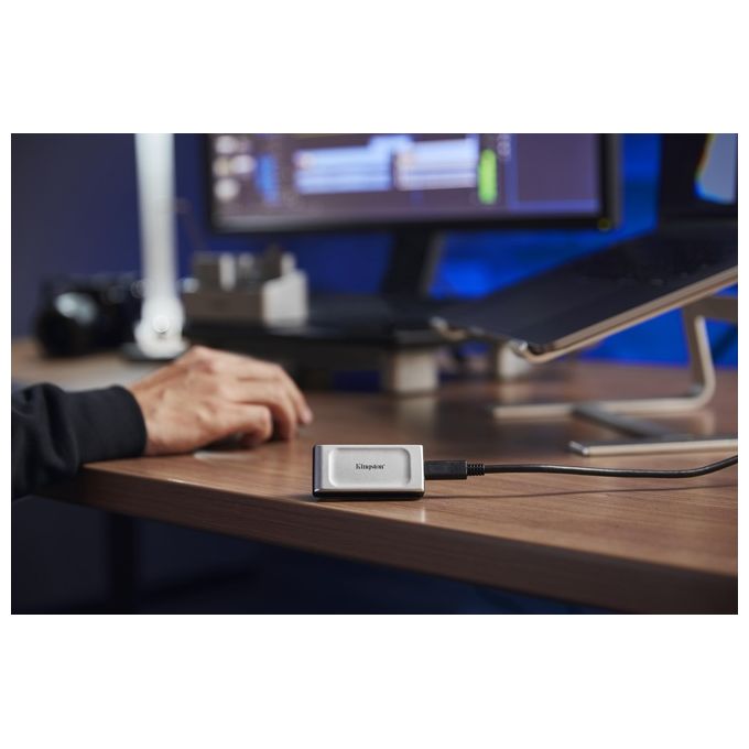 Kingston XS2000 SSD 4Tb Esterno Portatile USB 3.2 Gen 2x2 USB-C Connettore