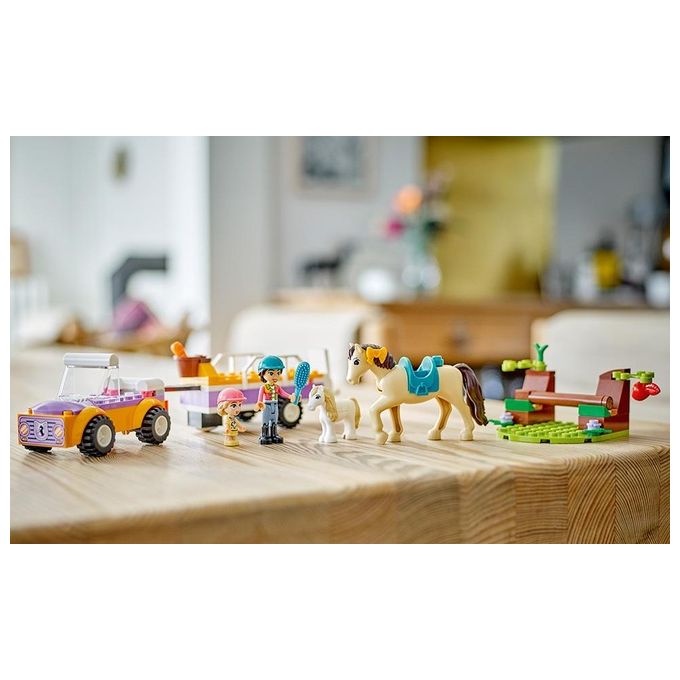 LEGO Friends 42634 Rimorchio con Cavallo e Pony, Giocattolo per la Cura degli Animali con 2 Mini Bamboline, Giochi Bambini 4+
