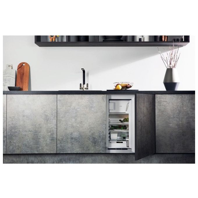 Hotpoint BTSZ 1632-HA 1 Frigorifero Monoporta da Incasso 126 Litri Classe Energetica A+ Acciaio Inossidabile