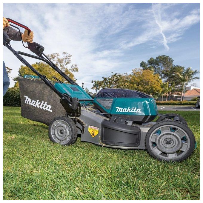 Makita Dlm532Pt4 Tosaerba-Rasaerba 18Vx2 53 Cm Bl Semovente-Scarico Laterale