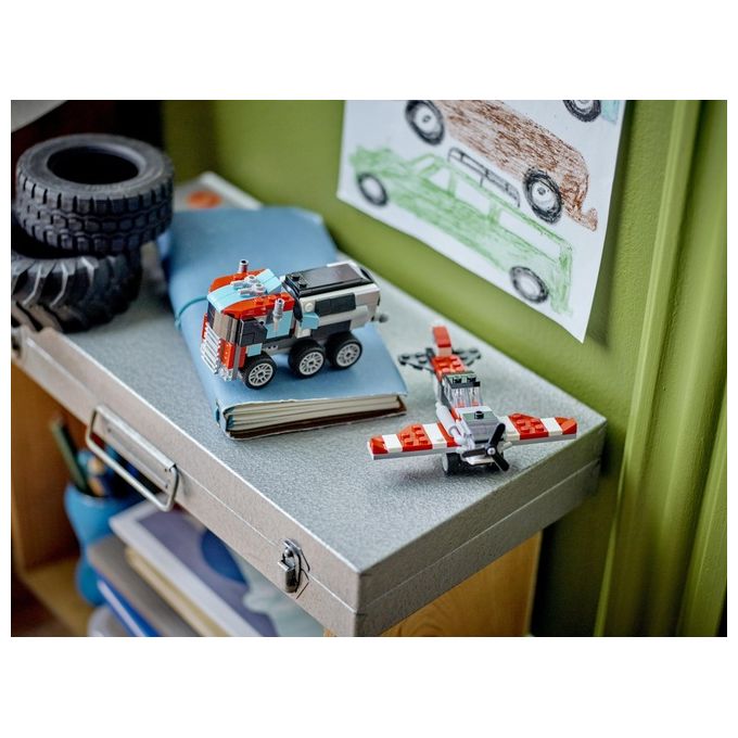 LEGO Creator 31146 3in1 Autocarro con Elicottero, Giochi per Bambini 7+ Anni Ricostruibile in Aereo e Cisterna o Auto e SUV