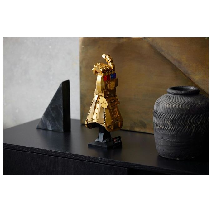LEGO Super Heroes Marvel 76191 Guanto dell'Infinito di Thanos, Modello da Costruzione Avengers da Collezione, Set per Adulti