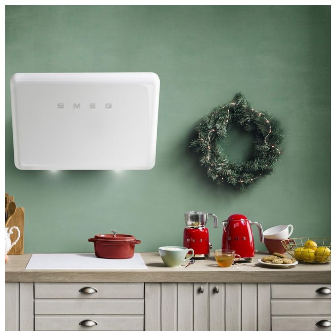 Smeg KLF03RDEU Estetica 50's Style Bollitore Elettrico Capacita' 1,7 Litri 7 Tazze Potenza 2400 W Rosso