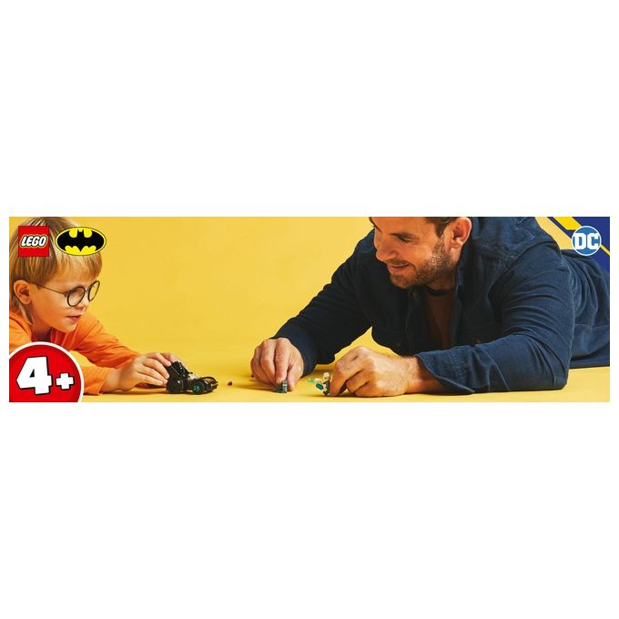 LEGO DC Batman e Batmobile Contro Mr. Freeze - Macchina Giocattolo del Supereroe con 2 Minifigure Accessori e Starter Brick per l'Auto Giochi per Bambini e Bambine da 4 Anni in su Idea Regalo 76301
