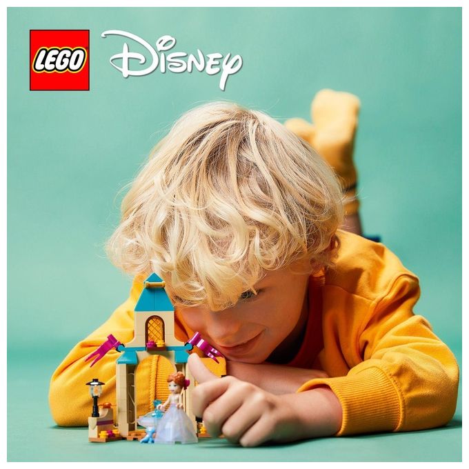LEGO Disney Il Cortile del Castello di Anna