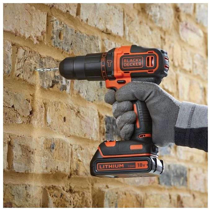 Black+Decker Trapano-Avvitatore a Percussione 18V Litio 1.5Ah in Valigetta