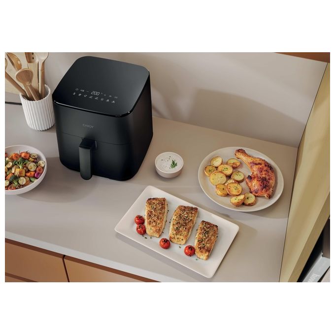 Candy CCAF 011 Friggitrice ad Aria Capacita' 5 Litri Potenza 1500 Watt colore Nero