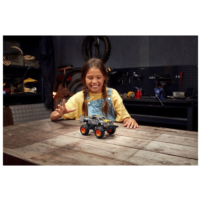 LEGO Technic Monster Jam Max-D