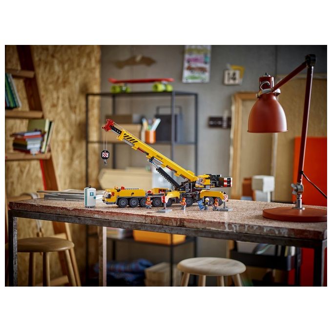 LEGO City Gru da Cantiere Mobile Gialla Giochi Creativi per Bambini e Bambine da 9 Anni con Veicolo Giocattolo da Cantiere con Funzioni Realistiche e 4 Minifigure Idea Regalo Divertente 60409