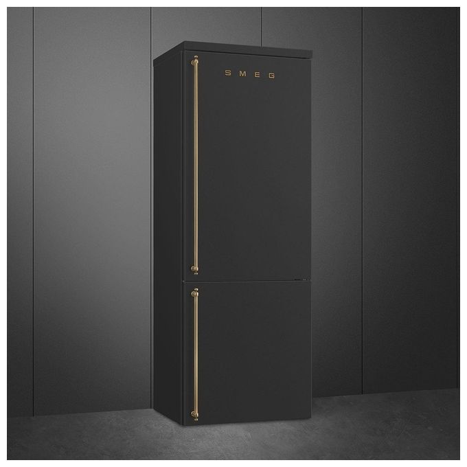 Smeg FA8005RAO5 Estetica Coloniale Frigorifero Combinato Capacita' 481 Litri Classe energetica E (A++) 195,5 cm Total No Frost Cerniera a Destra Antracite