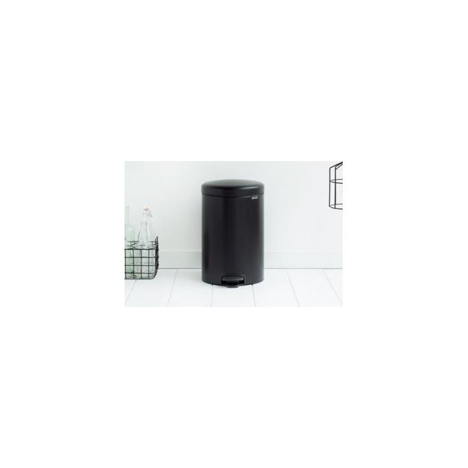 Brabantia Pedal Bin Newicon Pattumiera a Pedale 20 Litri Nero Opaco