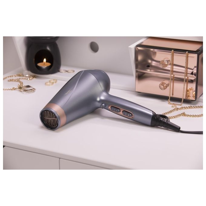 Remington Keratin Protect AC8820 – Asciugacapelli professionale 2200W con motore AC, 3 temperature e 2 velocita', colpo d’aria fredda, tecnologia cheratina-olio di mandorla, concentratore e diffusore inclusi, colore Bronzo-Grigio